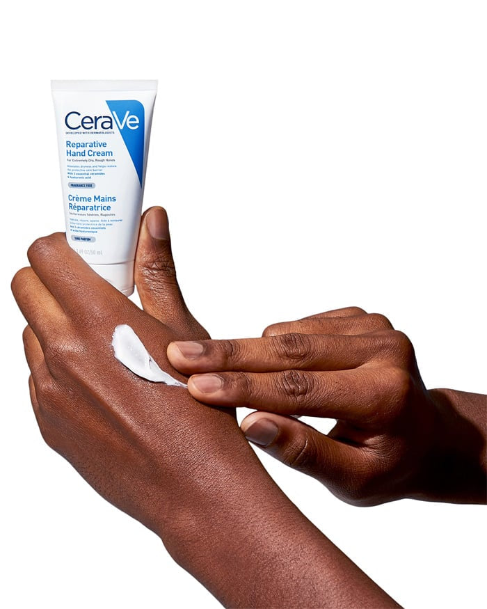 CeraVe Creme Reparador de Mãos
PARA PELE EXTREMAMENTE SECA E ÁSPERA
TEXTURA NÃO OLEOSA